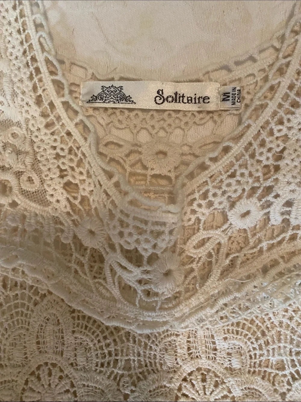 Solitaire Cream Crochet Lace Tank - Picture 2 of 3